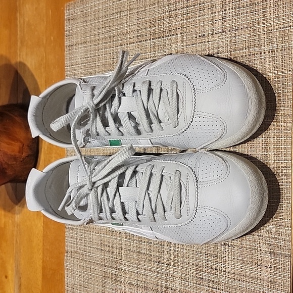 Onitsuku Tiger sneakers. Size 9 - Picture 3 of 10